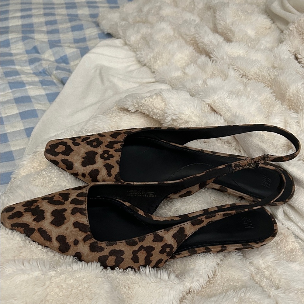 Leopard Print Slingback kitten heels